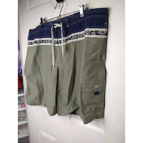 $ Speedo Men's Cargo Mesh Lined Drawstring Close Swim Trunks Size XL* - Picture 2 of 10